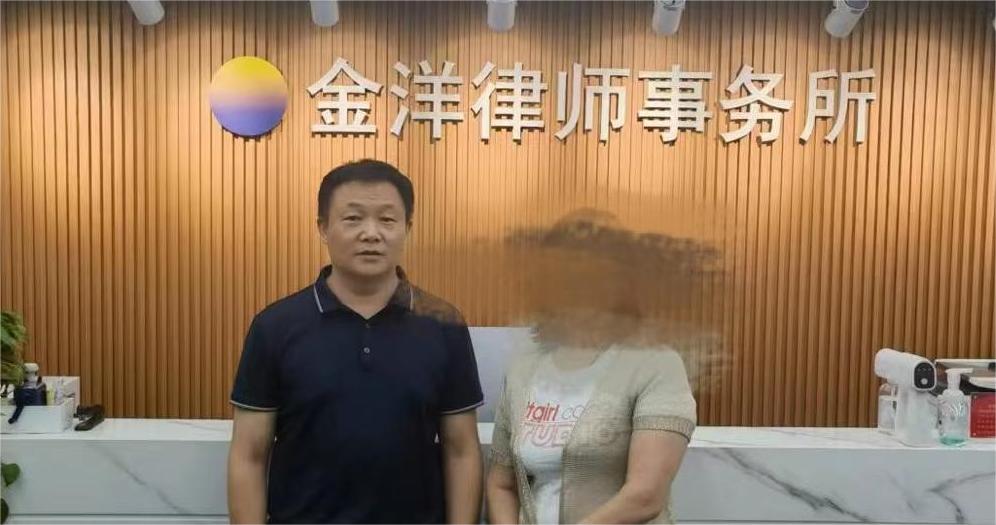 劳动合同不利条款险些导致劳动者失去十一年工龄，律师智慧令用人单位主动调解赔付我方六万五千元补偿